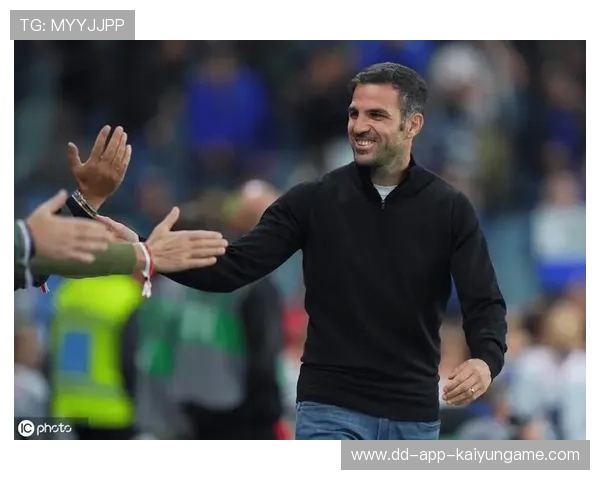 法布雷加斯的科莫,本赛季能在意甲联赛中冲击欧冠席位吗?,科莫 法国 法布雷加斯的科莫,本赛季能在意甲联赛中冲击欧冠席位吗?,科莫 法国