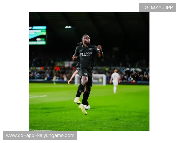 曼城两回合晋级决赛，最终目标对决阿森纳