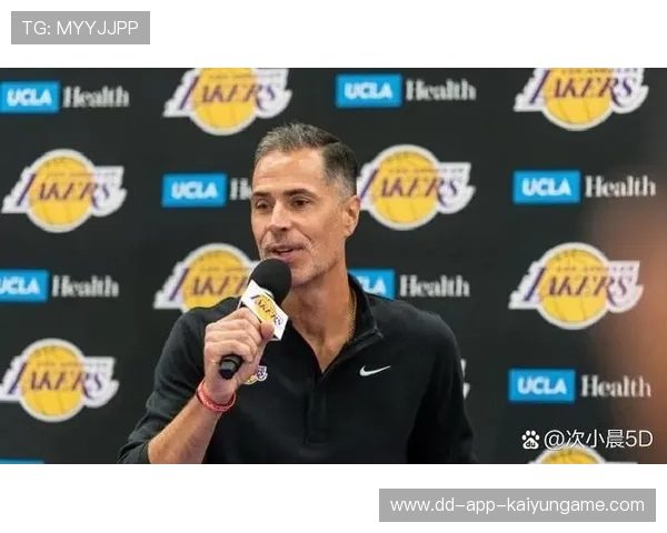 詹姆斯执行5260万美元球员选项力争职业生涯最后一份大合同 詹姆斯执行5260万美元球员选项力争职业生涯最后一份大合同