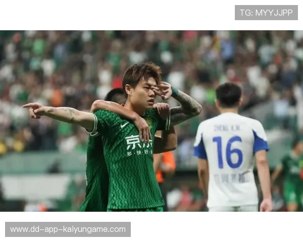 关键进球点燃全场气氛🔥（358 ）